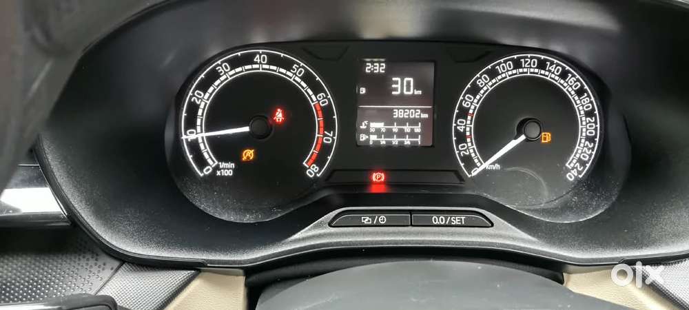 Skoda Slavia 1.0 Active Tsi, 2022, Petrol
