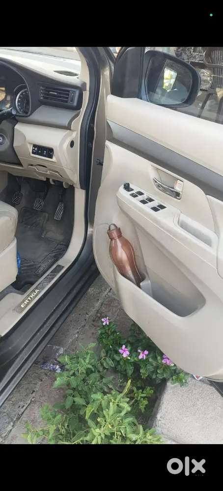 Kannauj Jile Me Hai Car