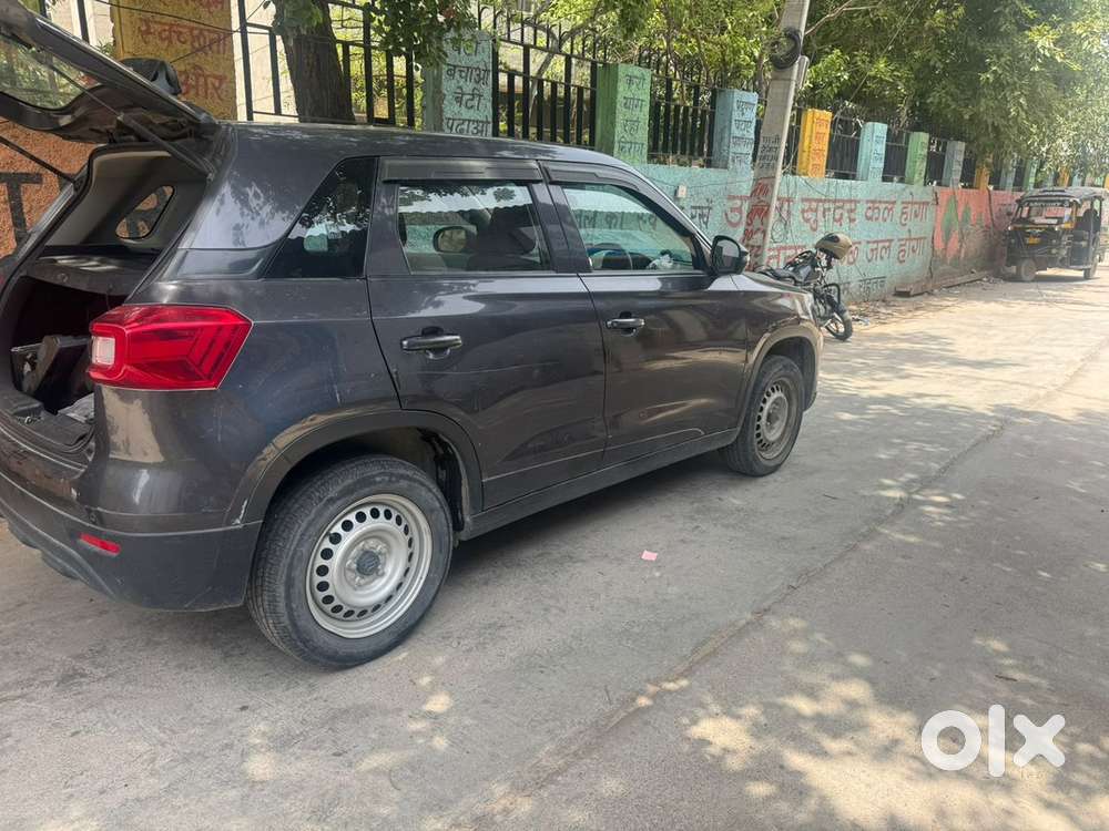 Maruti Suzuki Brezza Lxi 2021