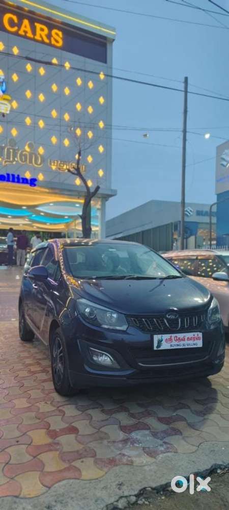 Mahindra Marazzo M8, 2018, Diesel