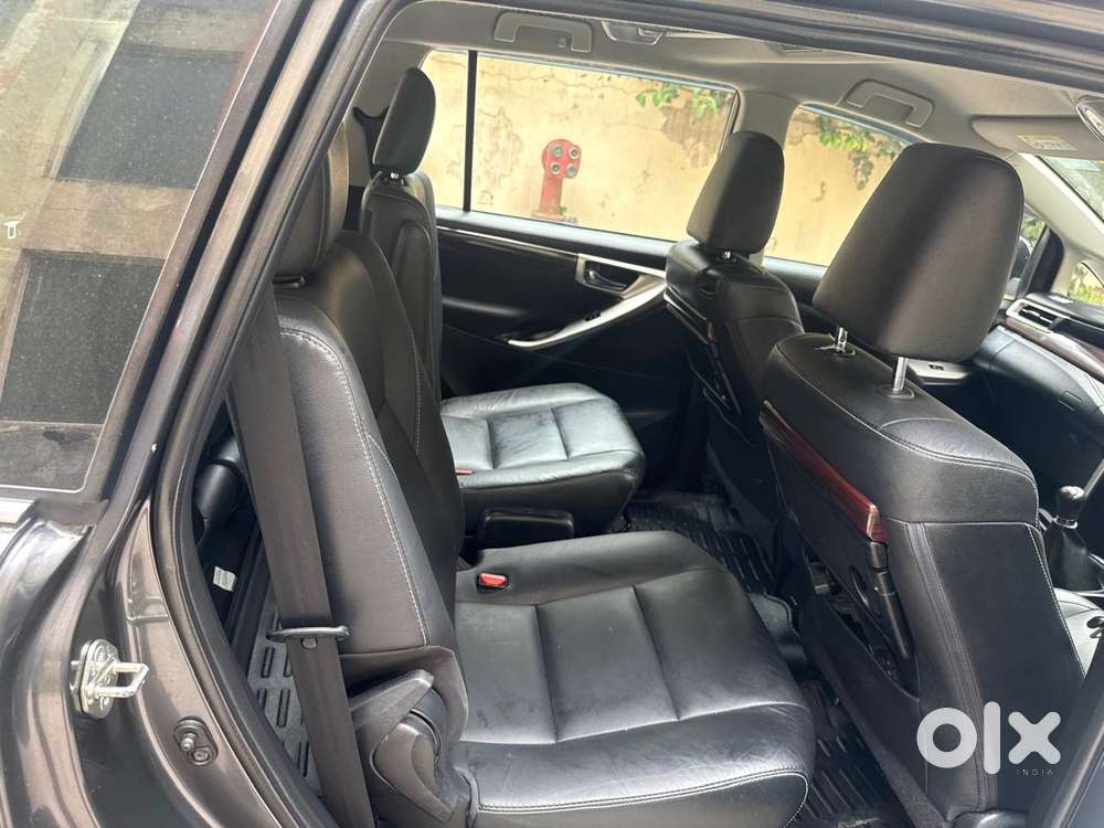 Toyota Innova Crysta Zx 2.4 Diesel 7 Seater, 2018, Diesel
