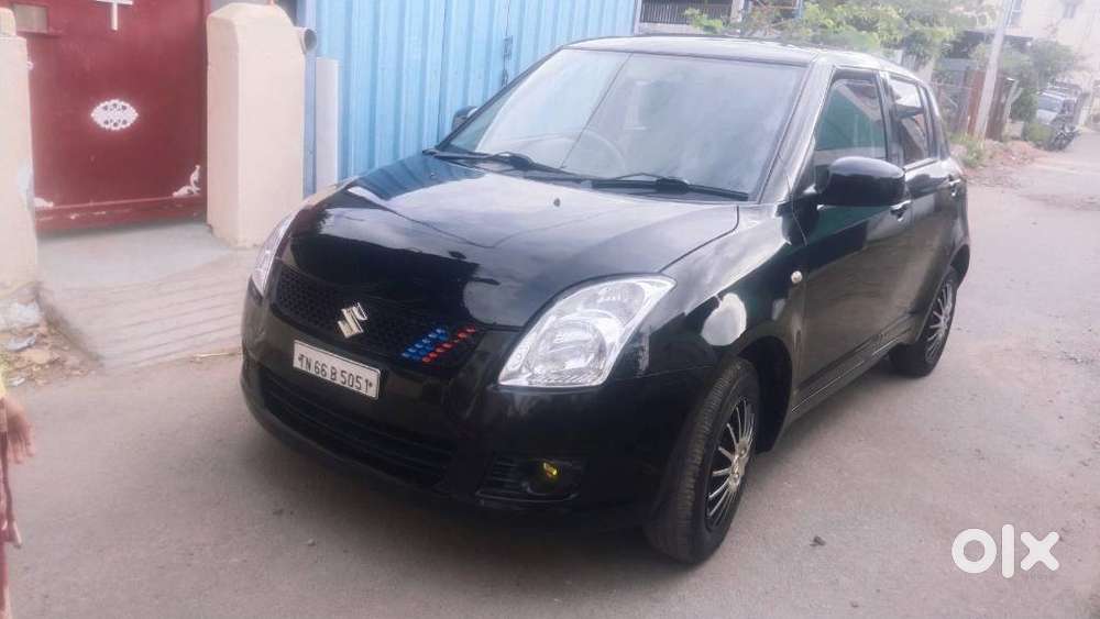Maruti Suzuki Swift Vxi + Manual, 2010, Petrol