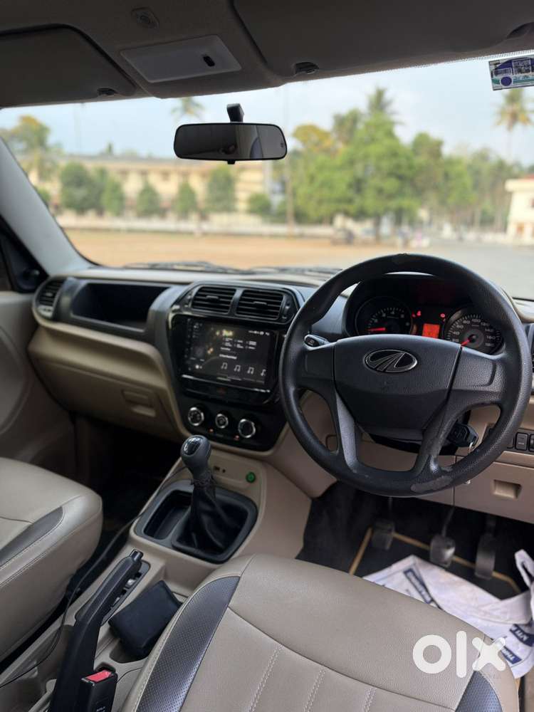 Mahindra Tuv 300 T6, 2017, Diesel