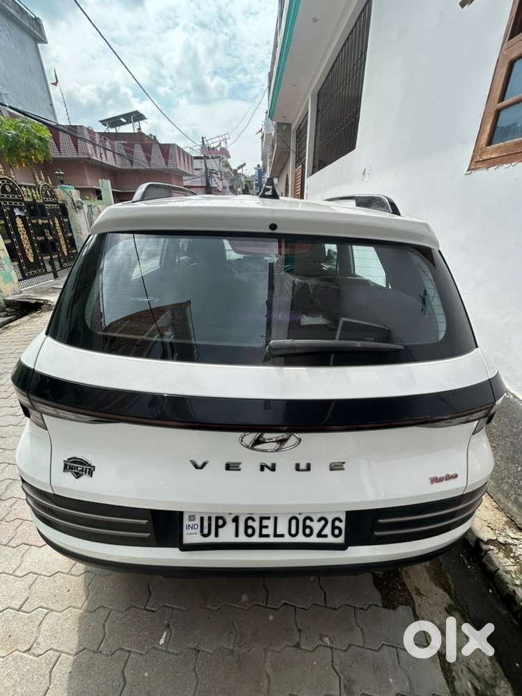 Less Driven Hyundai Venue 2024 Petrol