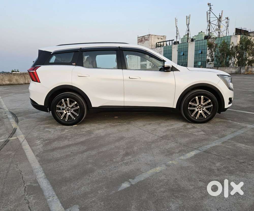 Mahindra Xuv700 2.2 Ax 7 Diesel At Luxury Pack Str, 2022, Diesel