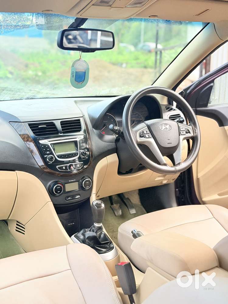 Hyundai Verna 1.6 Ex Vtvt, 2013, Petrol