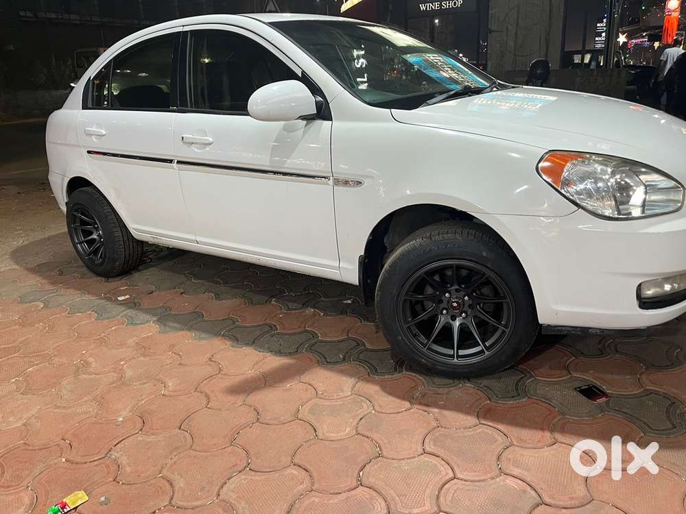 Hyundai Verna Petrol 2010