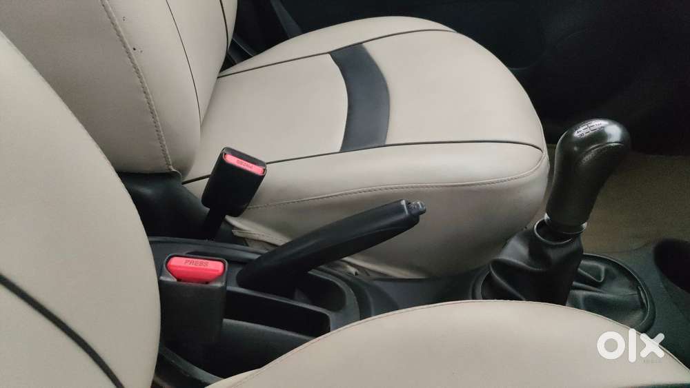 Nissan Micra Cvt Xv, 2013, Petrol