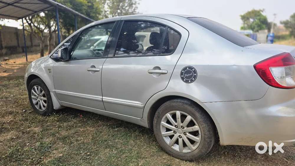 Maruti Suzuki Sx4 Zxi 2010