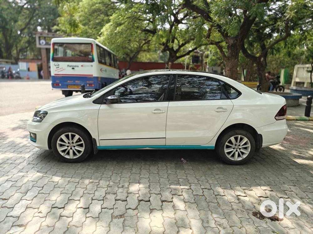 Volkswagen Vento 1.2 Tsi Highline Plus At, 2017, Petrol