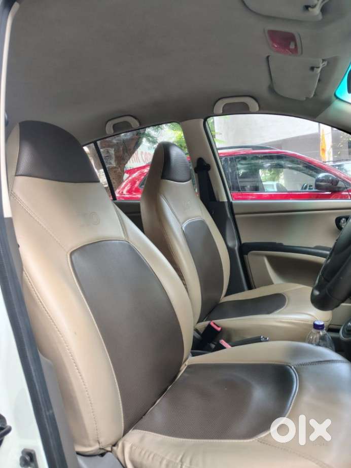 Hyundai I10 Sportz At, 2010, Petrol