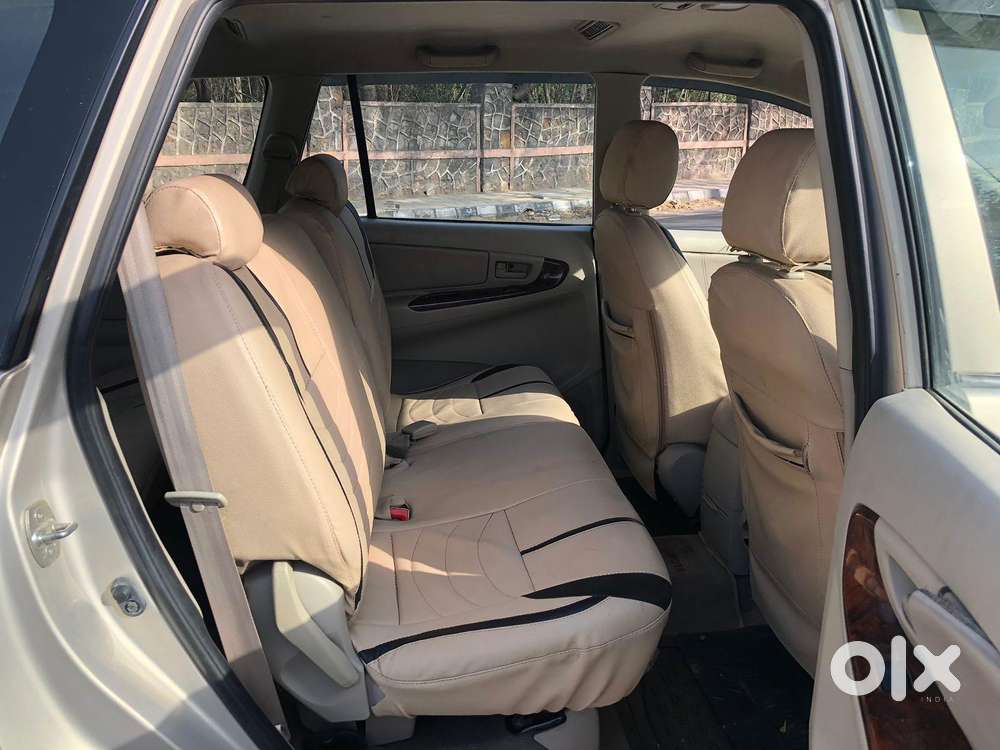 Toyota Innova 2.5 Gx 7 Seater Limited Edition, 2014, Diesel