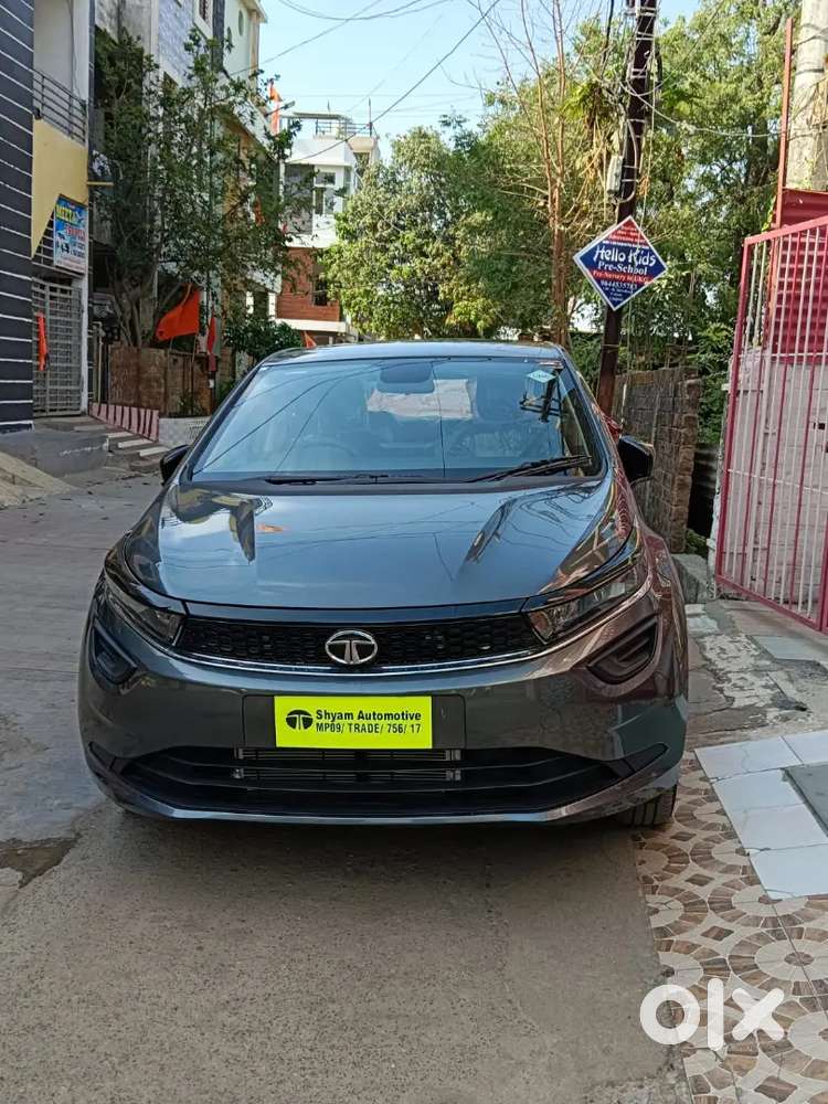 Excellent Condition Tata Altroz Icng