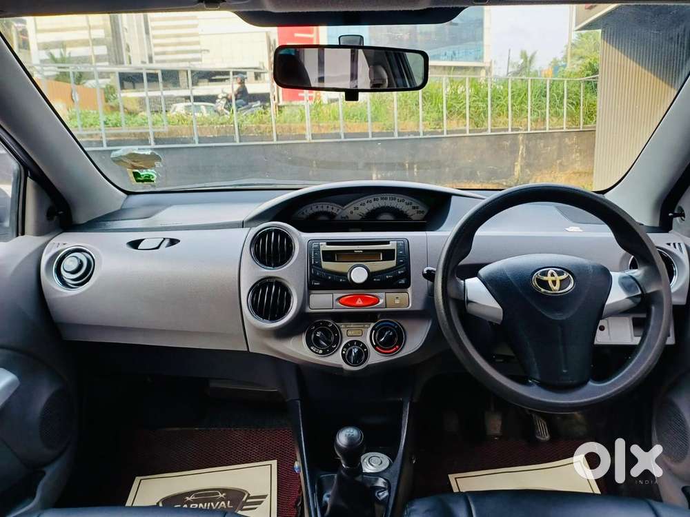Toyota Etios 2010-2012 V, 2011, Petrol