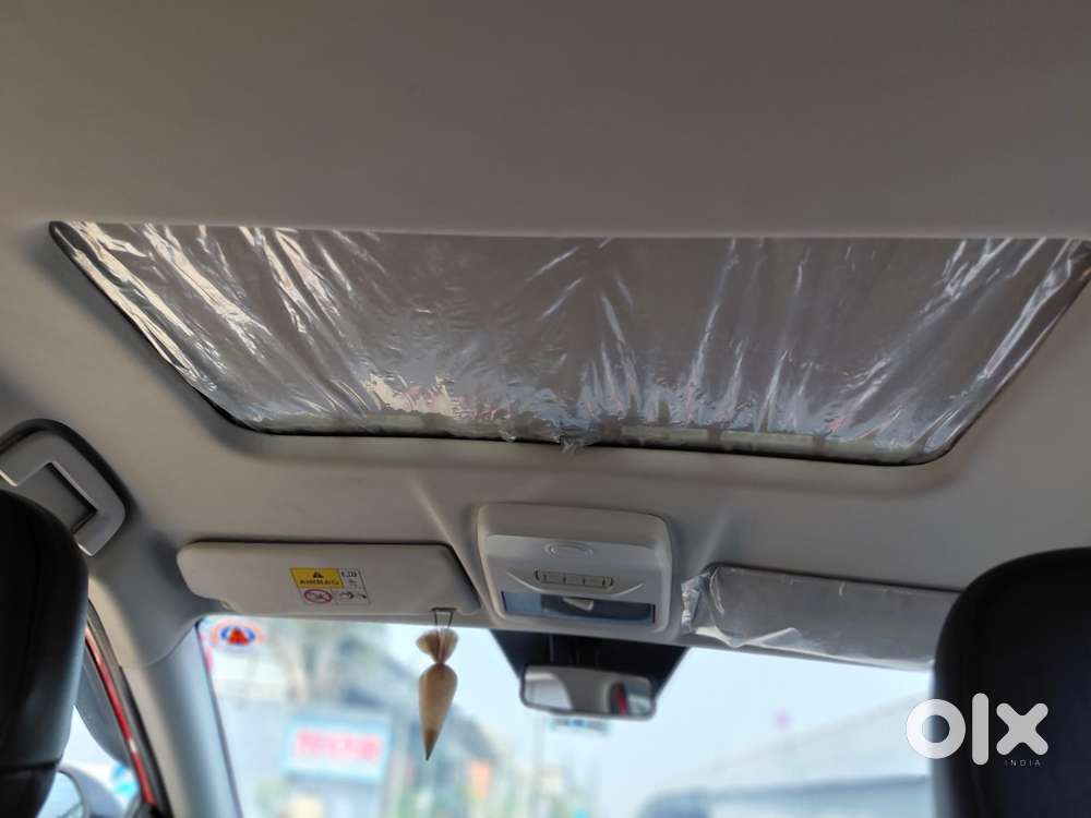 Tata Nexon 1.5 Revotorq Xza Plus Dual Tone Roof Amt (s), 2023, Petro..