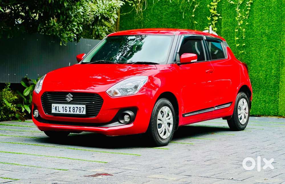 Maruti Suzuki Swift Vxi Optional, 2020, Petrol