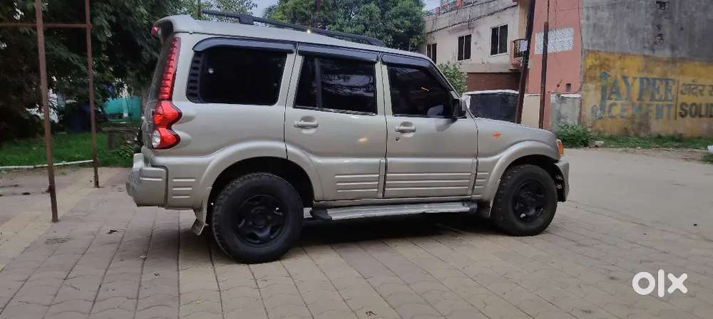 Mahindra Scorpio 2008 डीज़ल