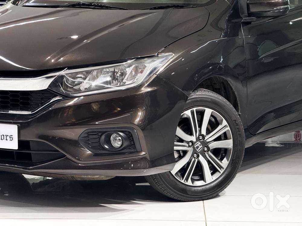 Honda City 1.5 V Cvt I-vtec Mt, 2022, Petrol
