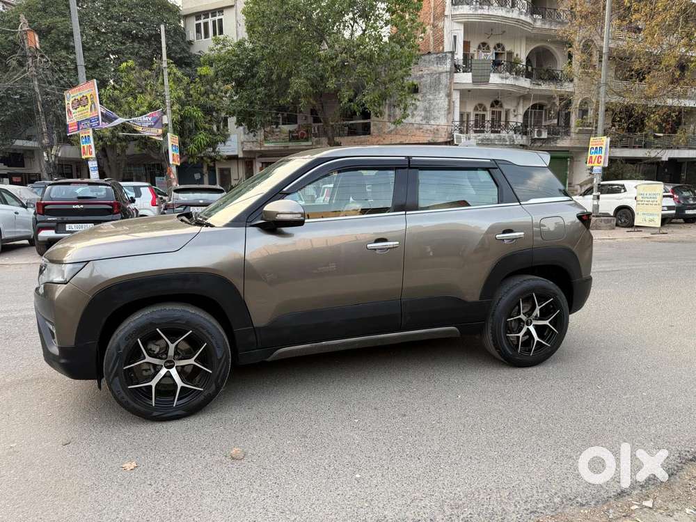 Maruti Suzuki Brezza 1.5 Vxi Smart Hybrid, 2022, Petrol