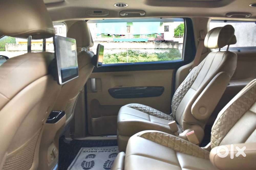 Kia Carnival Limousine Plus 7 Str, 2022, Diesel