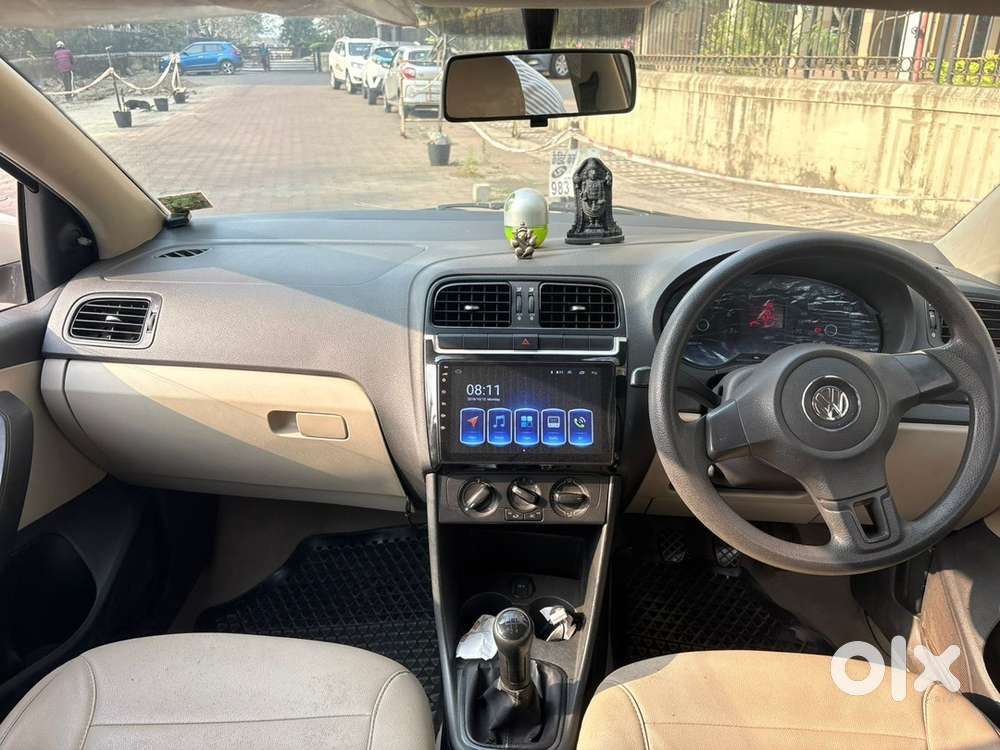 Volkswagen Polo Petrol 2011