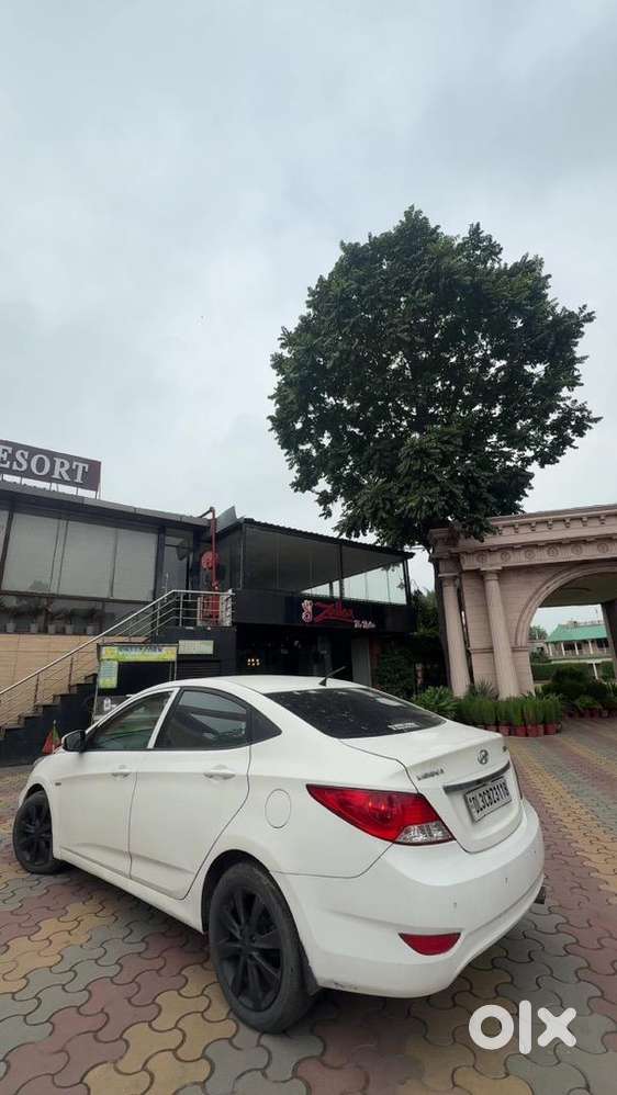 Hyundai Verna 2012 Diesel 90000 Km Driven