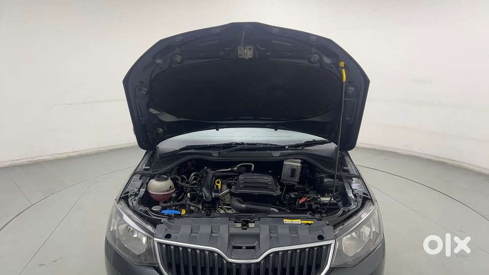 Skoda Rapid 1.0 Tsi Active, 2020, Petrol