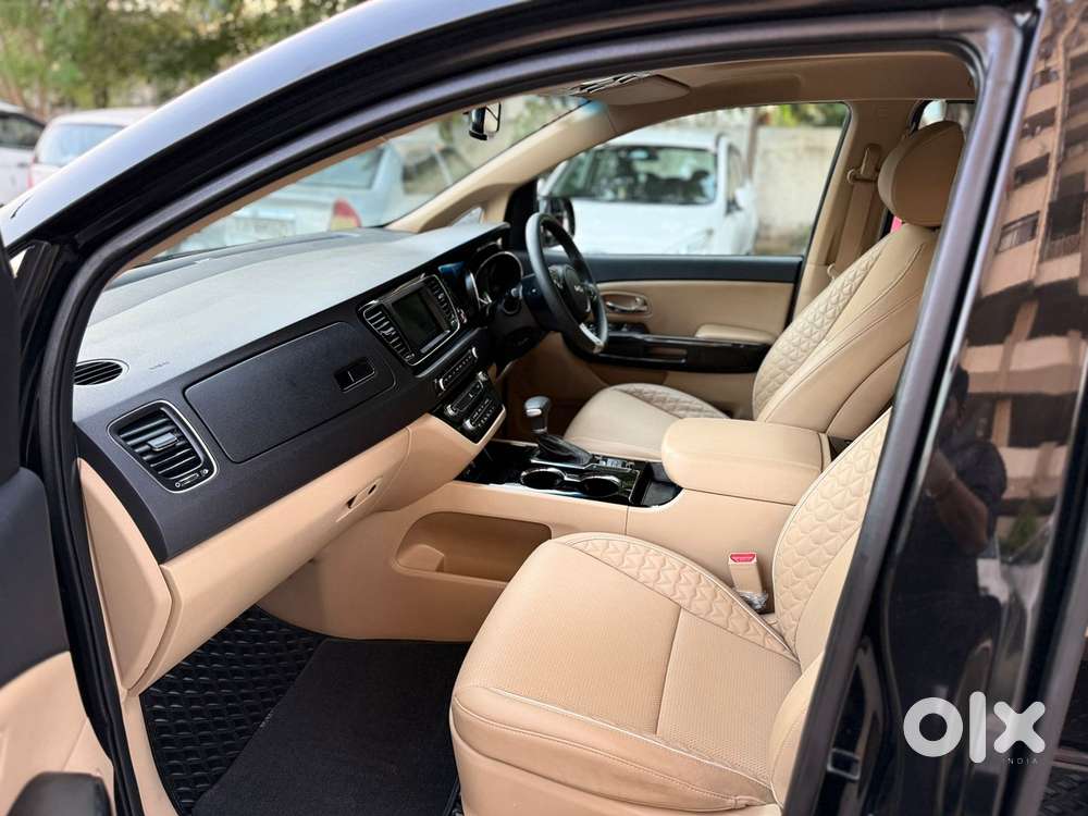 Kia Carnival Limousine, 2023, Diesel