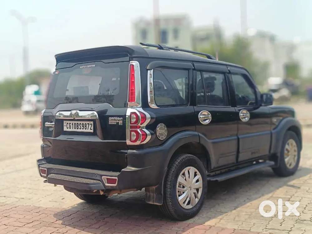 Mahindra Scorpio Classic 2024 Diesel 64000 Km Driven