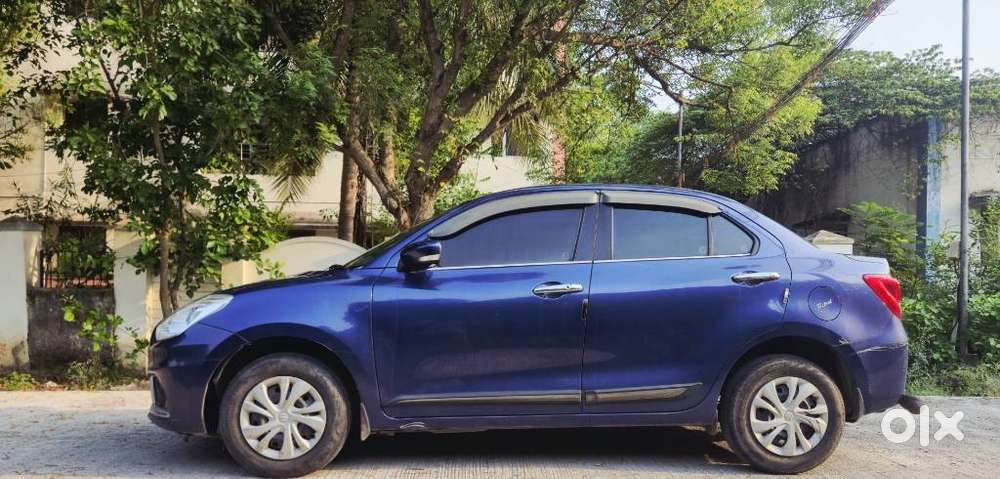 Maruti Suzuki Swift Dzire 1.3 Zxi, 2022, Petrol