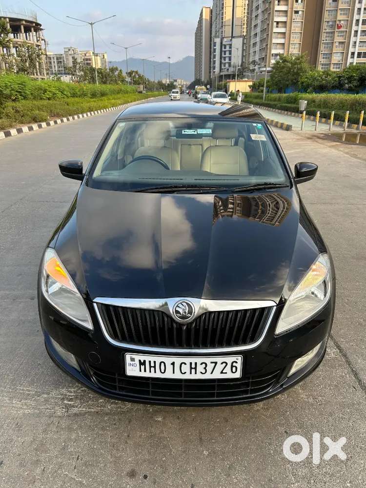 Skoda Rapid 1.5 Elegance 2016. ( Price Negotiable)