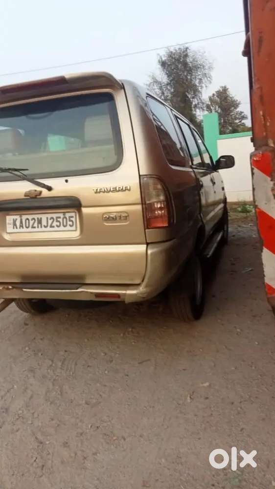 Chevrolet Tavera 2004 Diesel Well Maintained