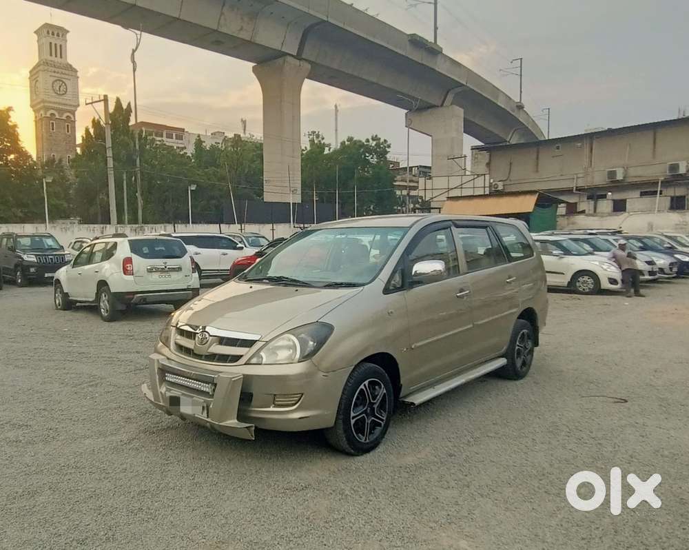 Toyota Innova 2.5 G (diesel) 8 Seater, 2007, Diesel