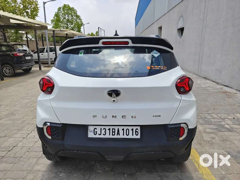 Tata Punch Dazzle Sunroof 2024 Model Car