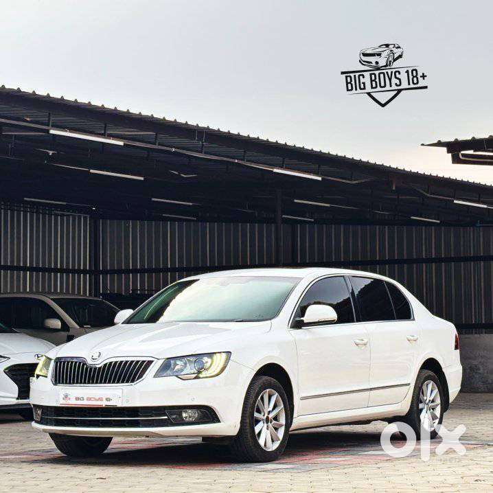 Skoda Superb Elegance 1.8 Tsi At, 2015, Petrol