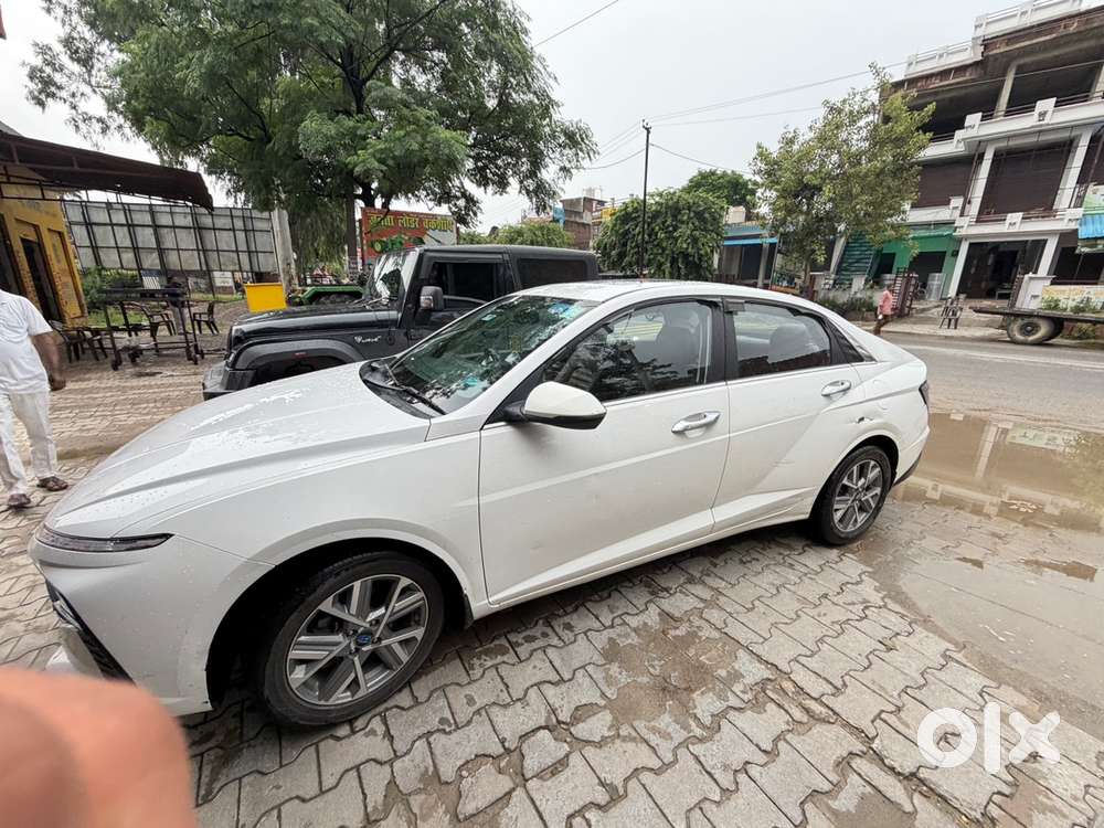 Hyundai Verna 1.5 Petrol 2024