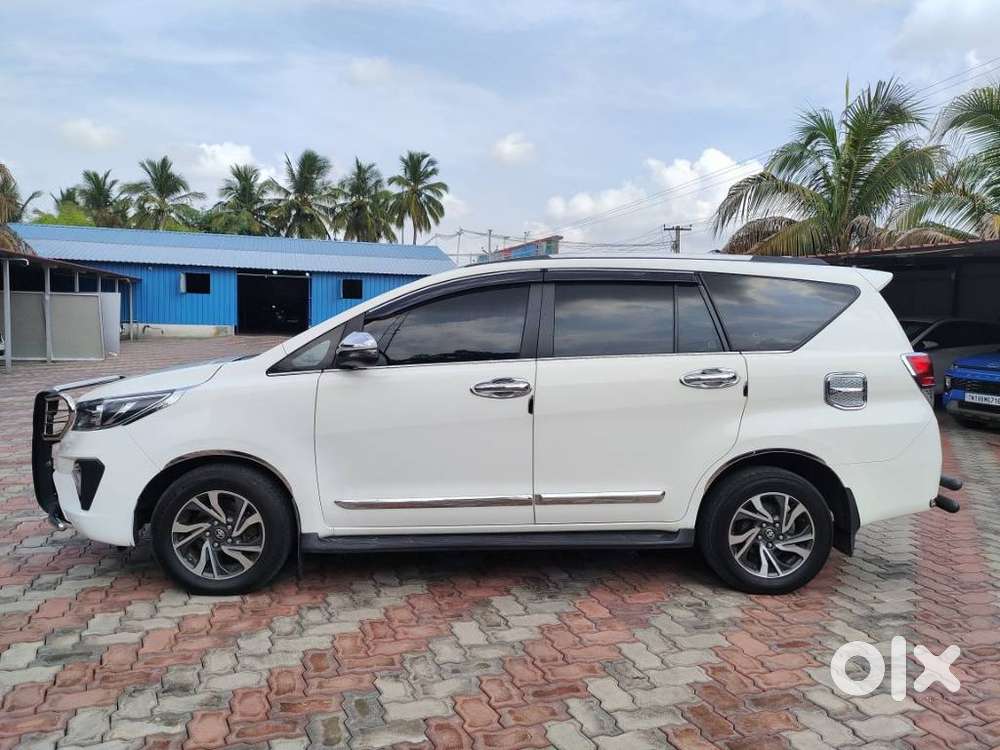 Toyota Innova Crysta, 2022, Diesel