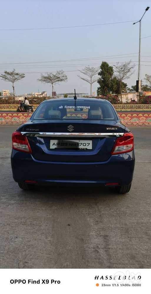 Maruti Suzuki Swift Dzire Zxi + Mt, 2022, Petrol