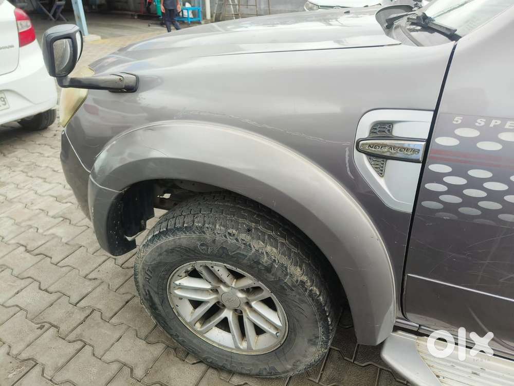 Ford Endeavour Diesel 2011