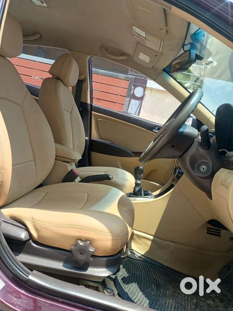 Hyundai Verna Fluidic 1.6 Crdi Sx, 2012, Diesel