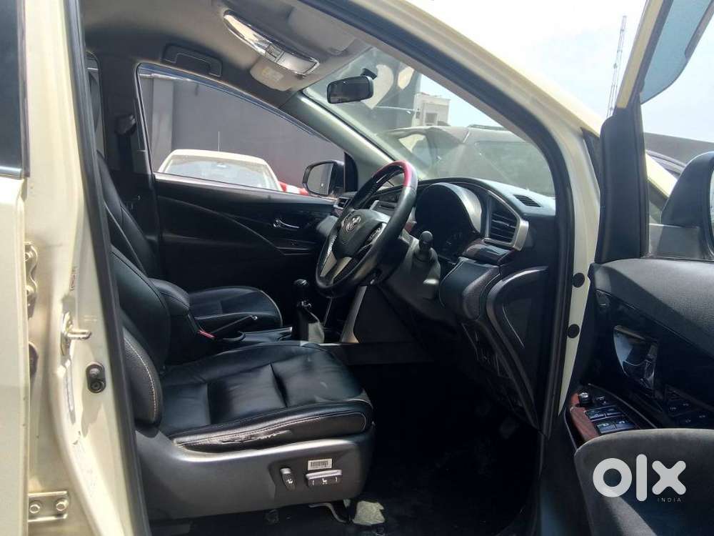 Toyota Innova Crysta 2.4 V, 2018, Diesel