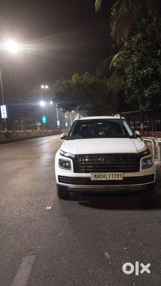 Hyundai Venue 2023 Petrol