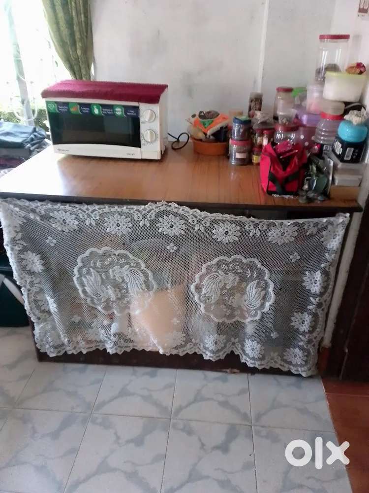 Furnitures