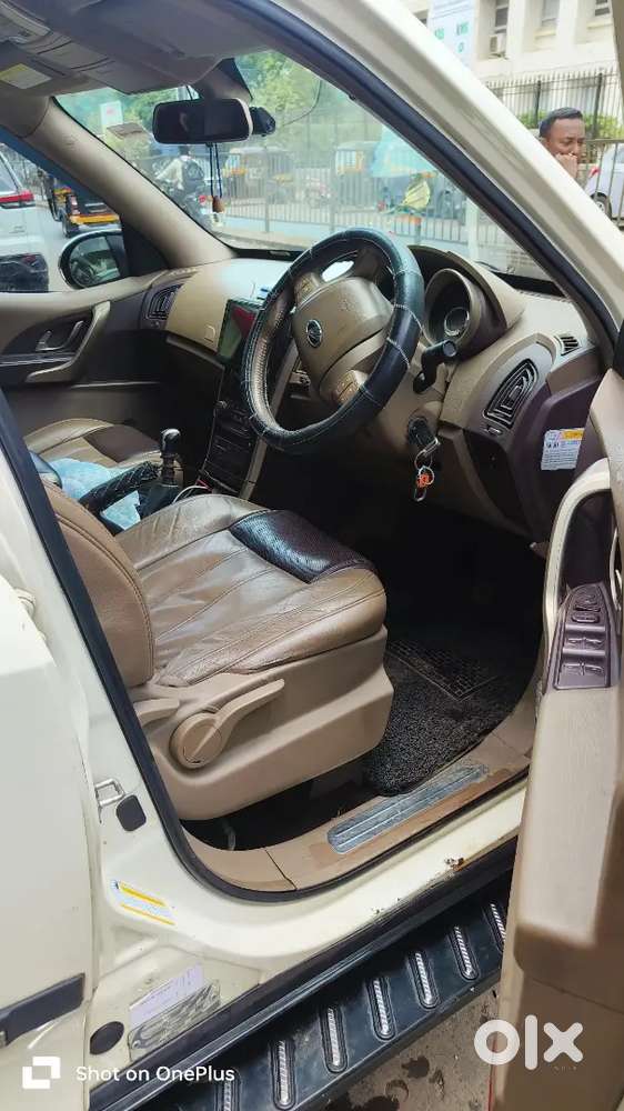 Mahindra Xuv500 2014