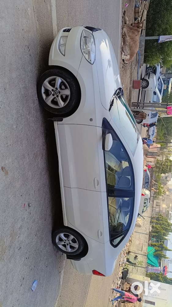 Skoda Rapid 1.5 Tdi Manual Active Ambition Style, 2013, Diesel