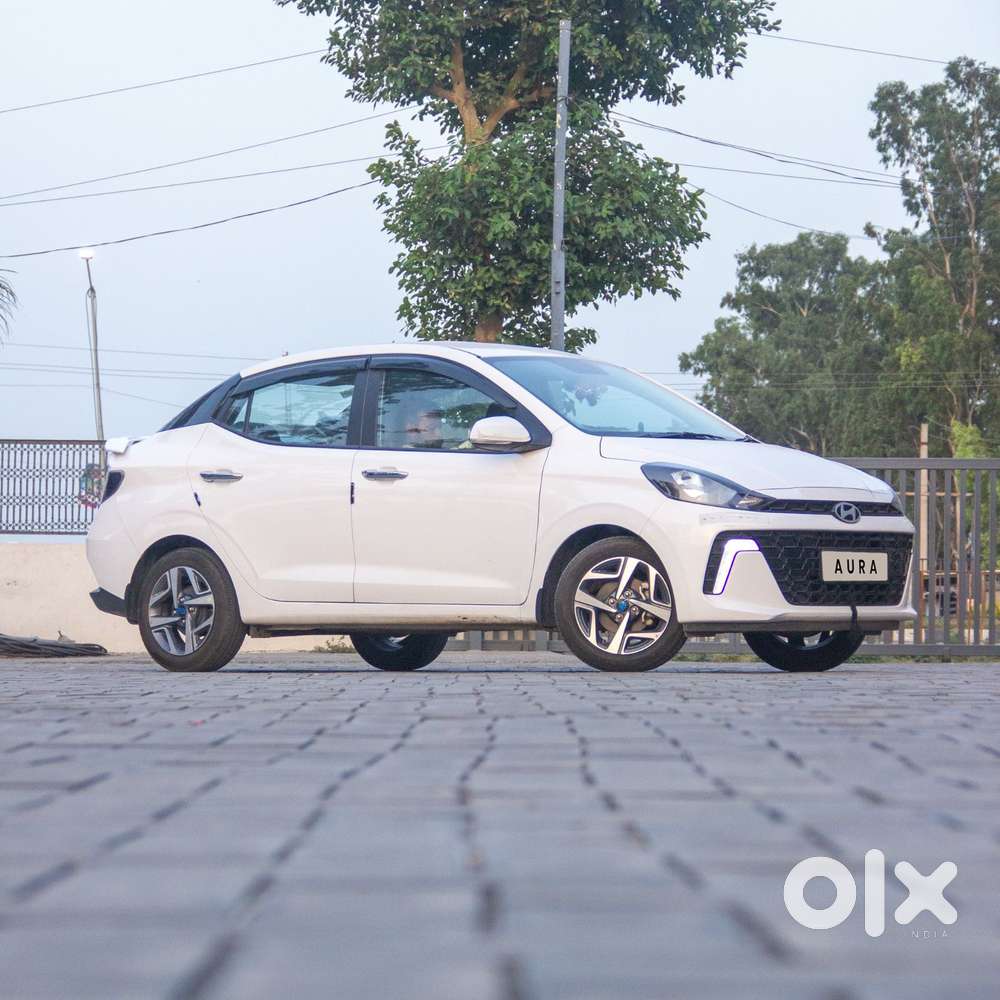 Hyundai Aura Sx 1.2 Cng, 2025, Cng & Hybrids