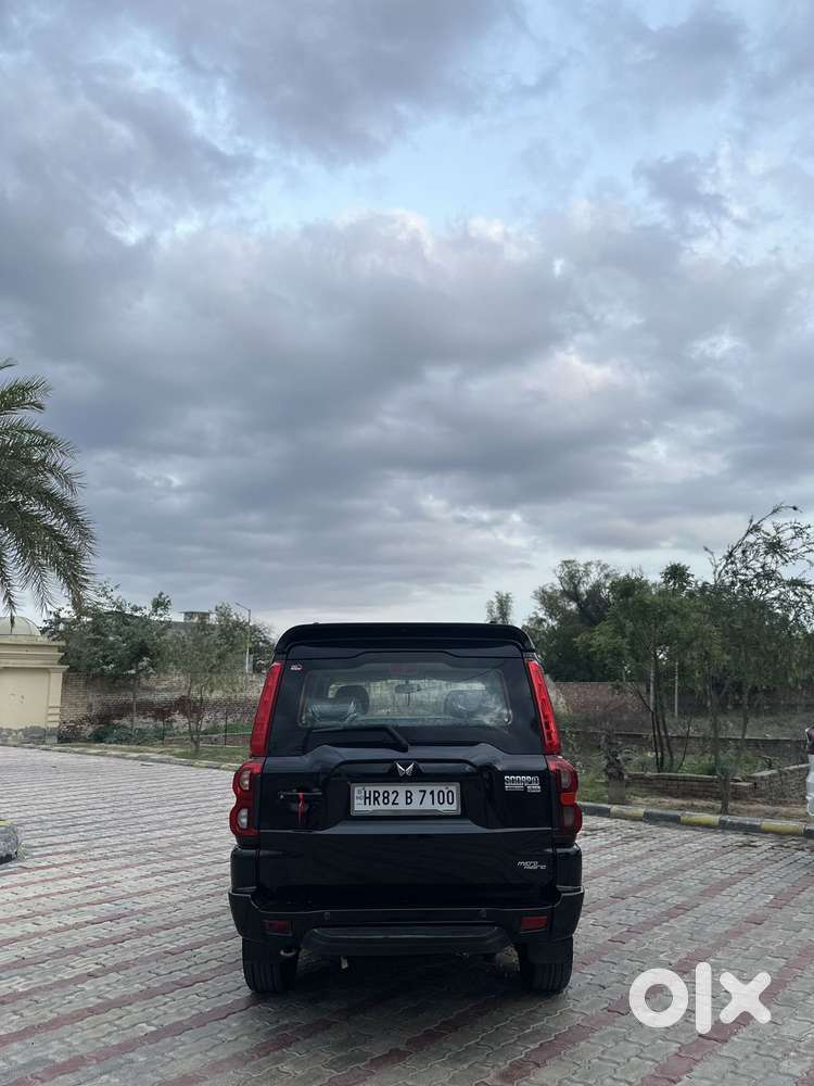 Mahindra Scorpio Classic 2.2 S 11 Mt 7 Str, 2022, Diesel