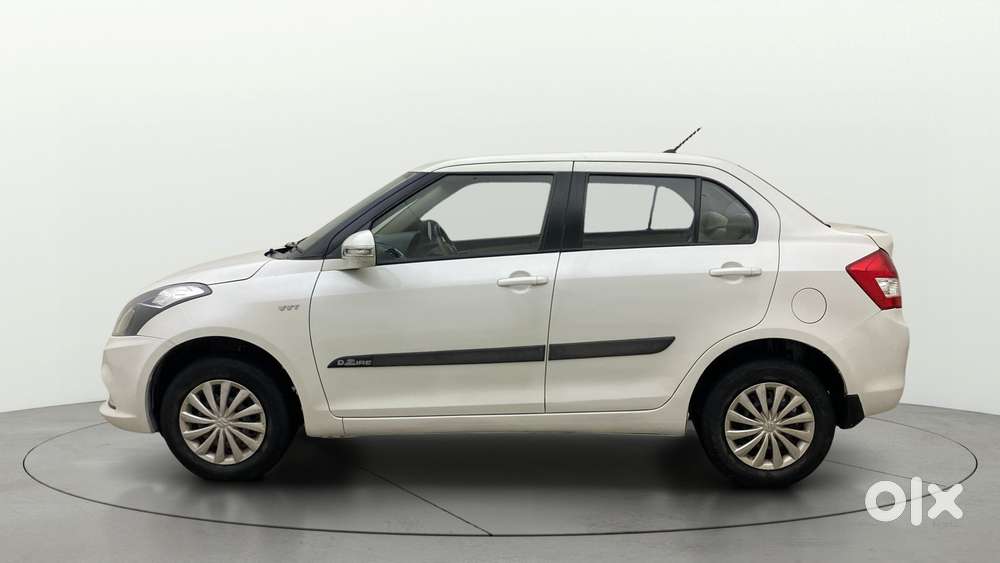 Maruti Suzuki Swift Dzire 1.2 Vxi Bsiv, 2016, Petrol