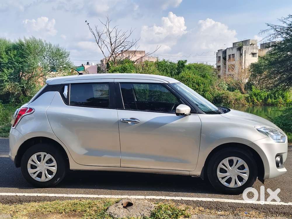 Maruti Suzuki Swift Zxi Plus, 2022, Petrol