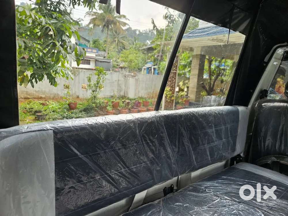Maruti Suzuki Gypsy 2013